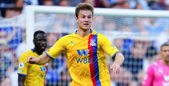  富勒姆黑马姿态搅局，米特洛维奇头球砸晕水晶宫  