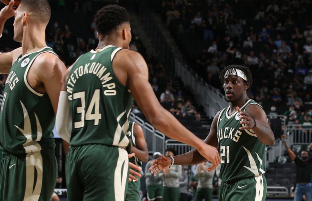  雄鹿字母哥砍下60分，创队史单场得分新高  